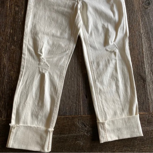 NWT Dynamite off white Gisele high waist cropped - Picture 2 of 3